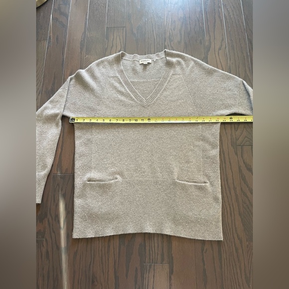 REPEAT CASHMERE 2-POCKET OVERSIZED SWEATER - Picture 12 of 13